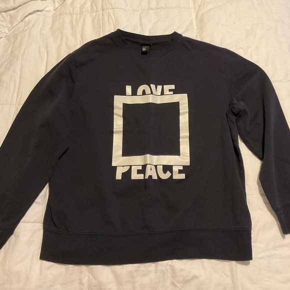 H&M sweater - Picture 1 of 2